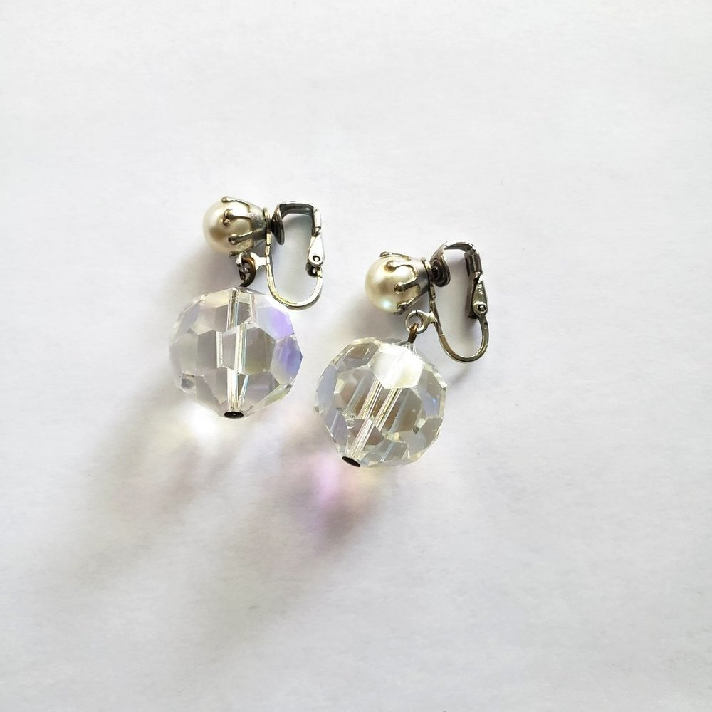 VTG Pearl Dangle Borealis Bead Clip-on Earrings